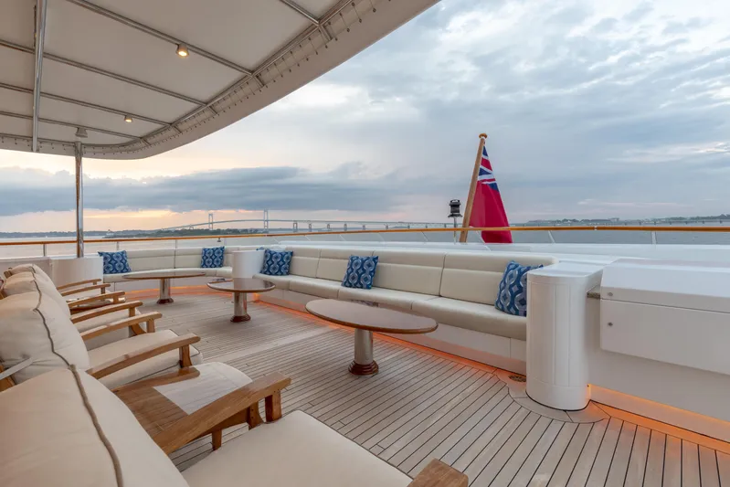 Laurel Yacht Photos Pics 