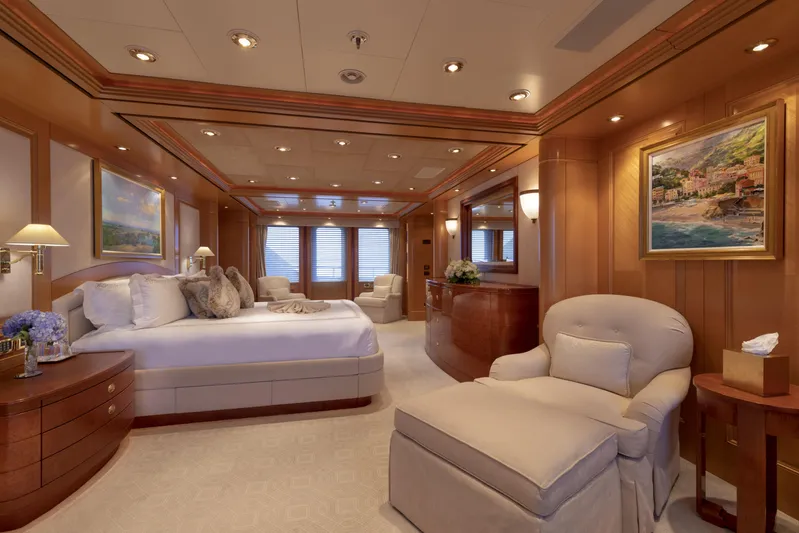 Laurel Yacht Photos Pics 