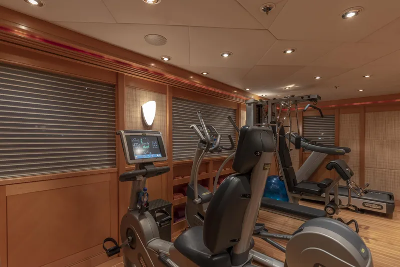 Laurel Yacht Photos Pics 