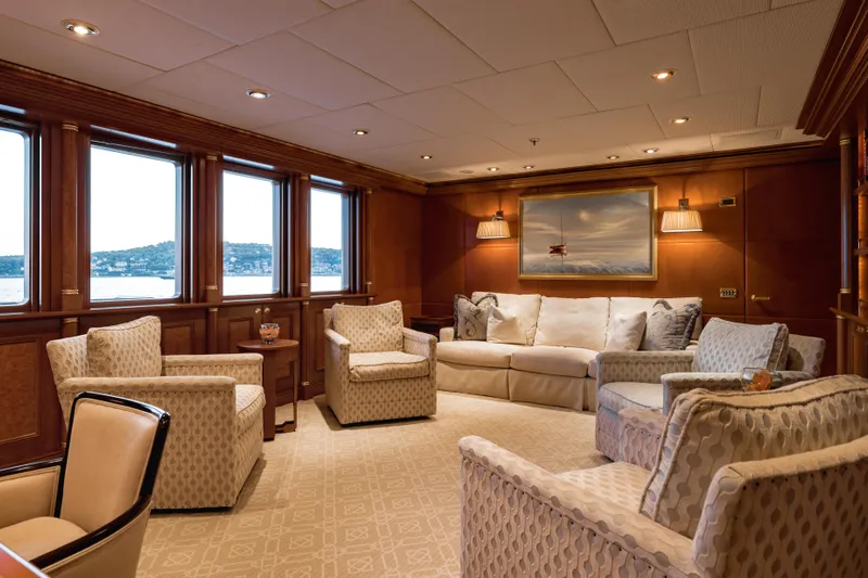 Laurel Yacht Photos Pics 