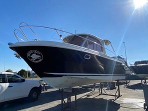 2005 Guymarine Evada 740