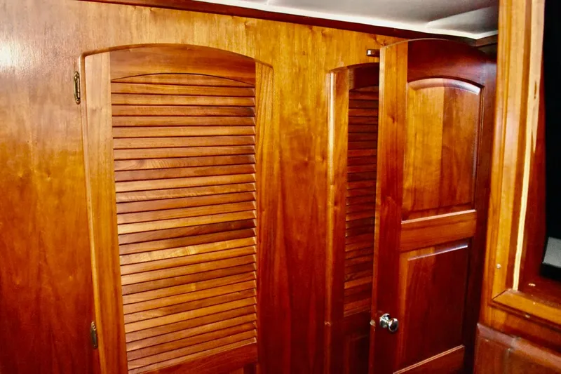 Lady J Yacht Photos Pics 