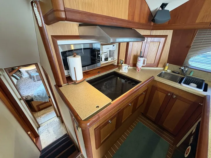 Rabbit Hole Yacht Photos Pics 