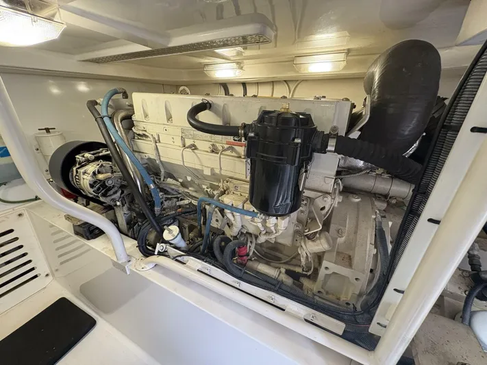 Rabbit Hole Yacht Photos Pics Engine room of 2005 Luhrs 41 Convertible yacht, showcasing detailed mechanical components.