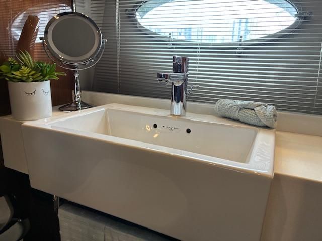 2012 Viking Princess 60 