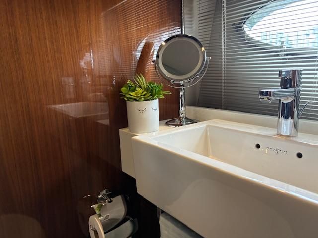 2012 Viking Princess 60 
