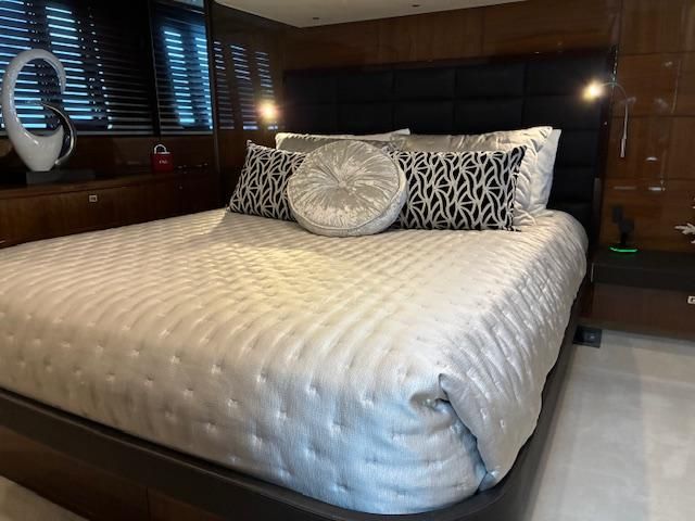 2012 Viking Princess 60 
