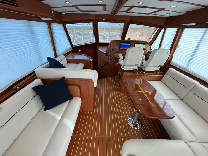 Fil The Tide Yacht Photos Pics 