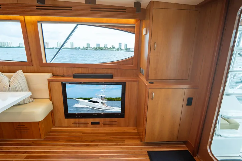 Steel Grove Yacht Photos Pics 