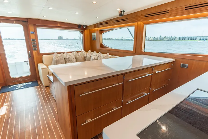 Steel Grove Yacht Photos Pics 