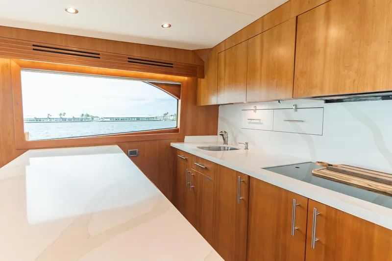 Steel Grove Yacht Photos Pics 