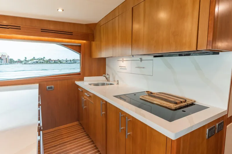 Steel Grove Yacht Photos Pics 