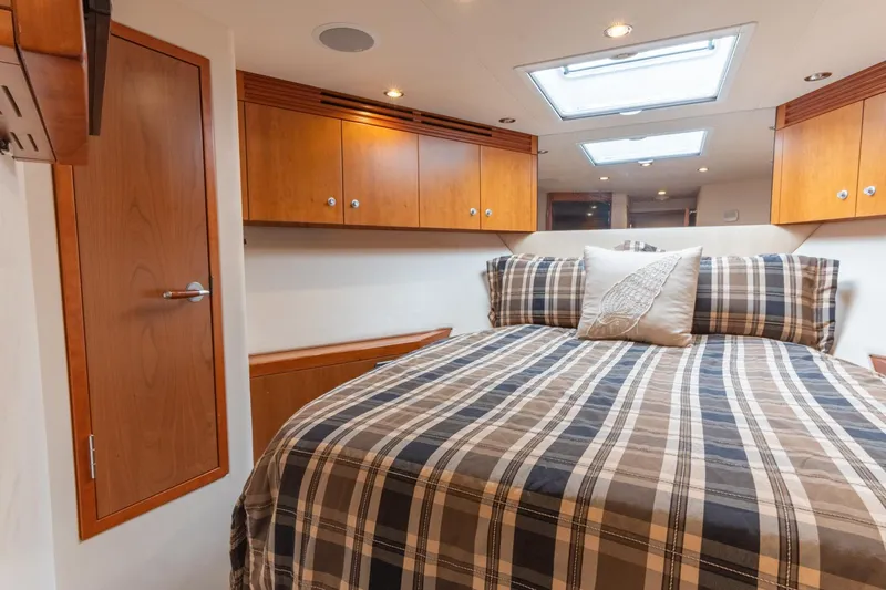 Steel Grove Yacht Photos Pics 