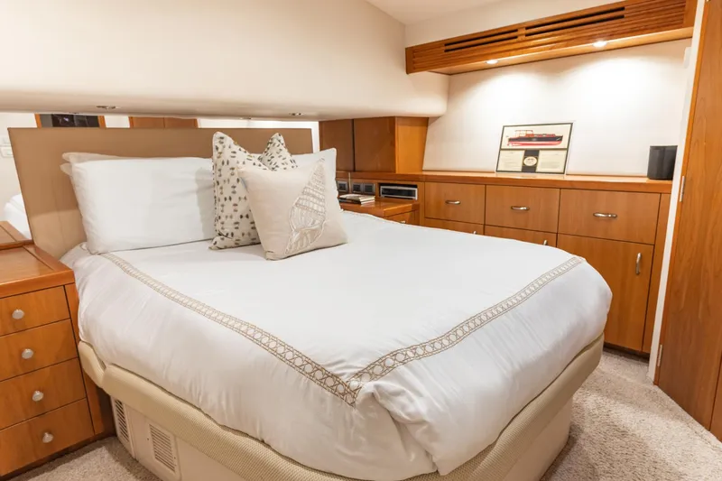 Steel Grove Yacht Photos Pics 