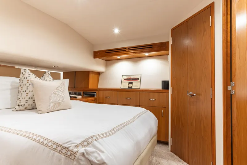 Steel Grove Yacht Photos Pics 