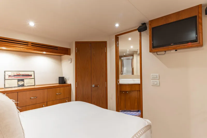 Steel Grove Yacht Photos Pics 