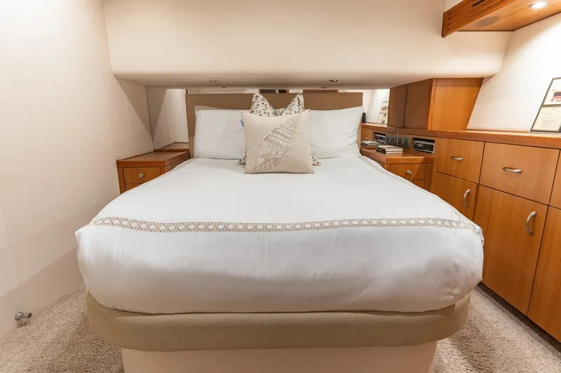 Steel Grove Yacht Photos Pics 