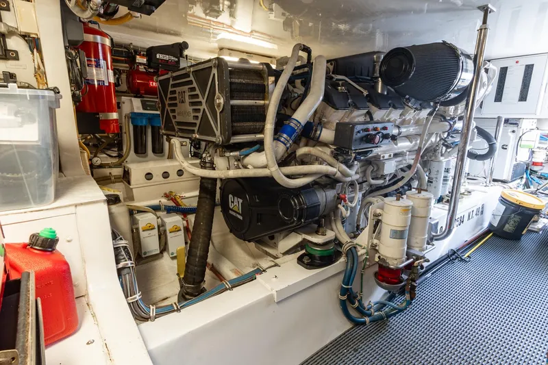 Steel Grove Yacht Photos Pics 