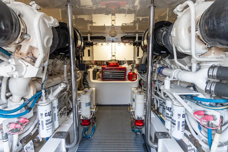 Steel Grove Yacht Photos Pics 