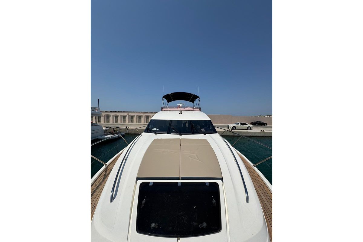 2012 Princess 61 