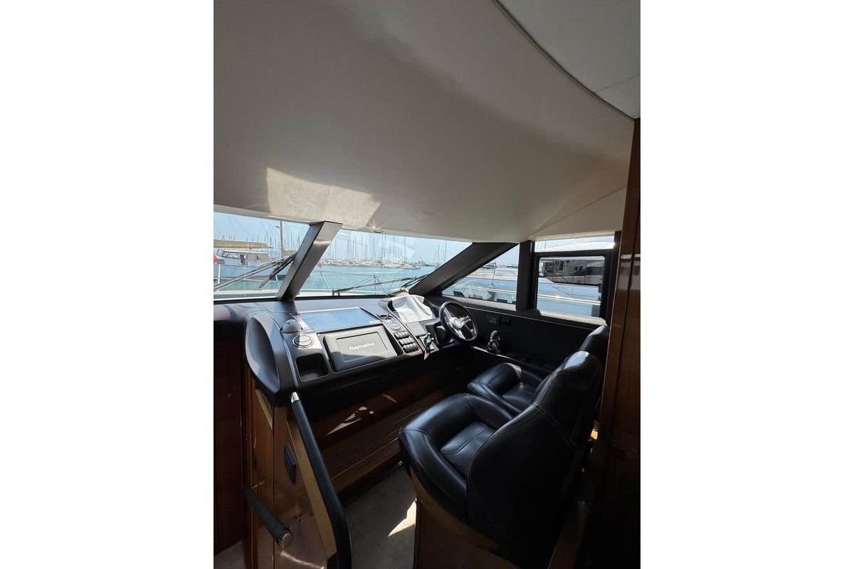 2012 Princess 61 