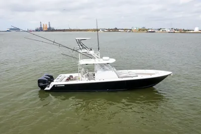 Contender 39 Fish Around