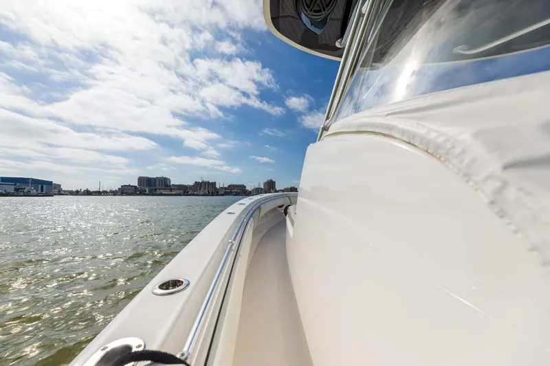 Fools Gold Yacht Photos Pics 2017 Contender 39 Fish Around boat cruising on a sunny day.