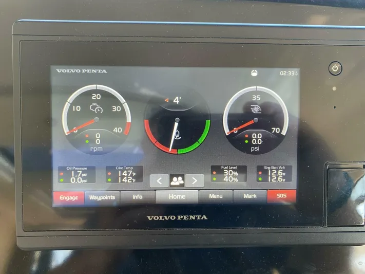 Mabe's Kid Yacht Photos Pics 2017 Carver C37 Coupe Diesel - Image 36