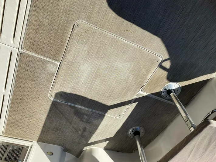 Mabe's Kid Yacht Photos Pics 2017 Carver C37 Coupe Diesel - Image 58