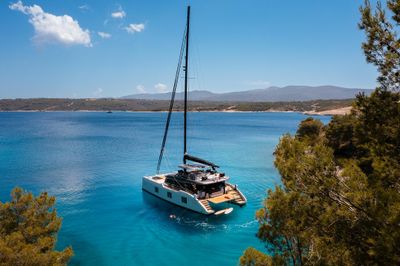 Yacht