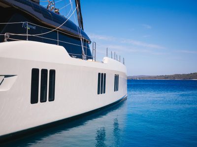 Yacht
