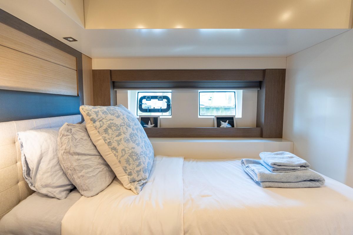 2019 Sirena 64 
