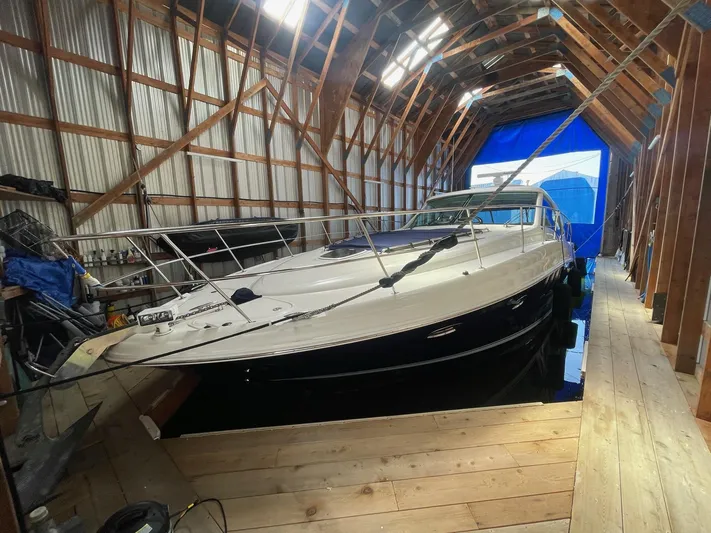 Faux Paw Yacht Photos Pics 