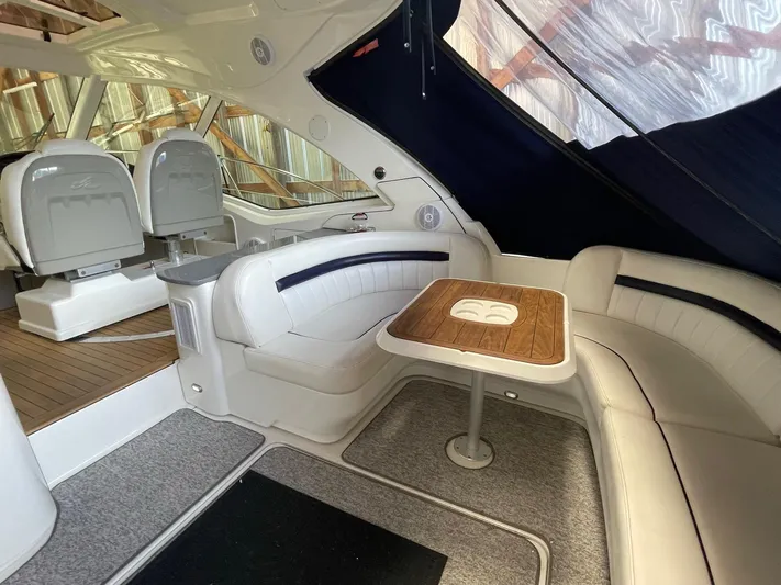 Faux Paw Yacht Photos Pics 