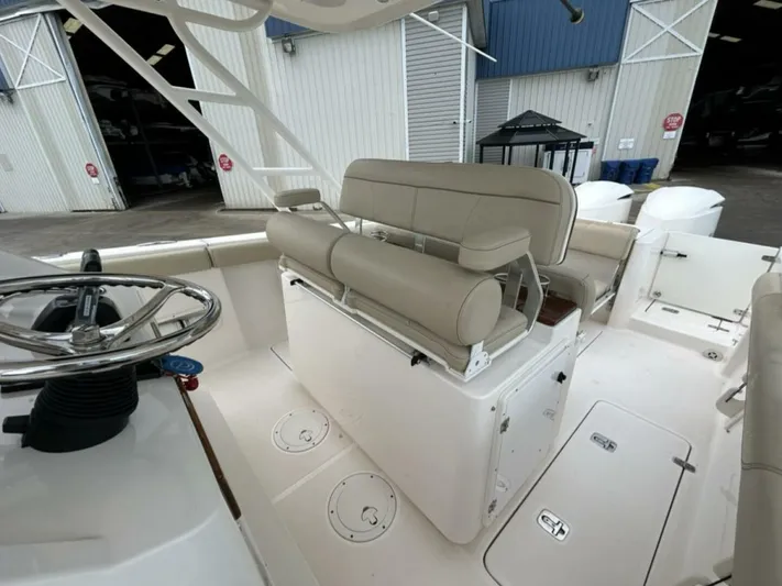  Yacht Photos Pics 2017 Pursuit S 280 Sport - Image 33