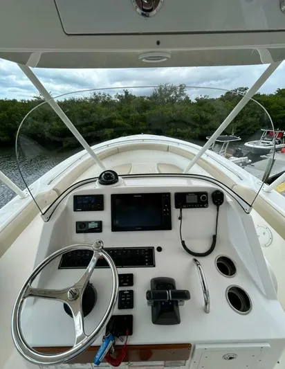  Yacht Photos Pics 2017 Pursuit S 280 Sport - Image 30