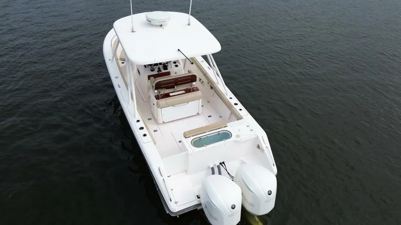  Yacht Photos Pics 2017 Pursuit S 280 Sport - Image 2