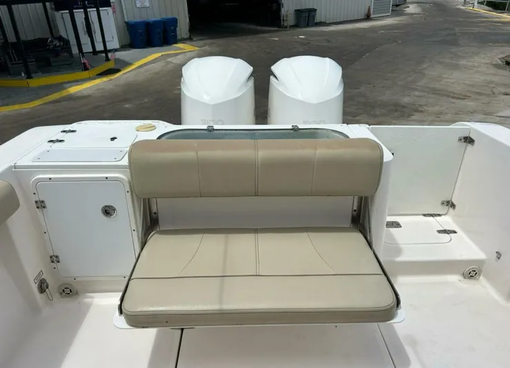  Yacht Photos Pics 2017 Pursuit S 280 Sport - Image 20