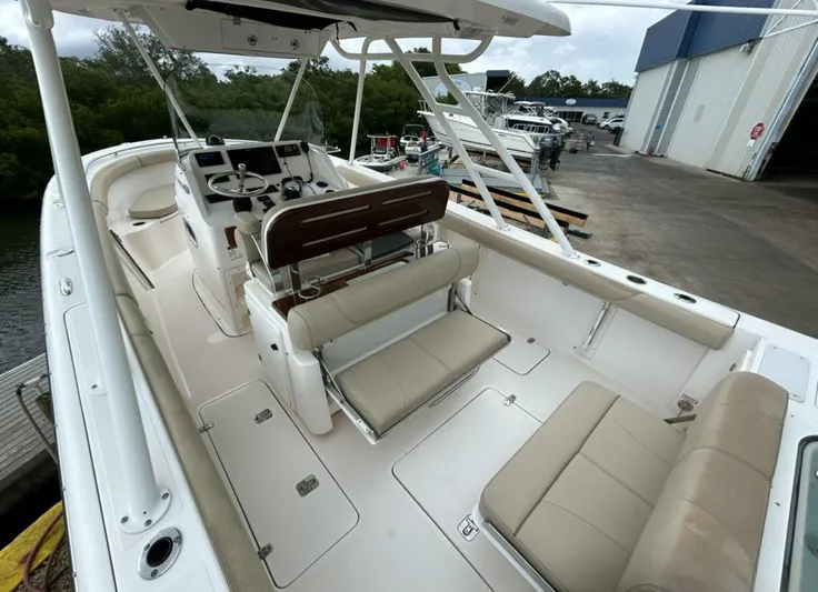  Yacht Photos Pics 2017 Pursuit S 280 Sport - Image 9