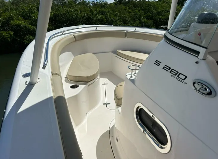  Yacht Photos Pics 2017 Pursuit S 280 Sport - Image 15