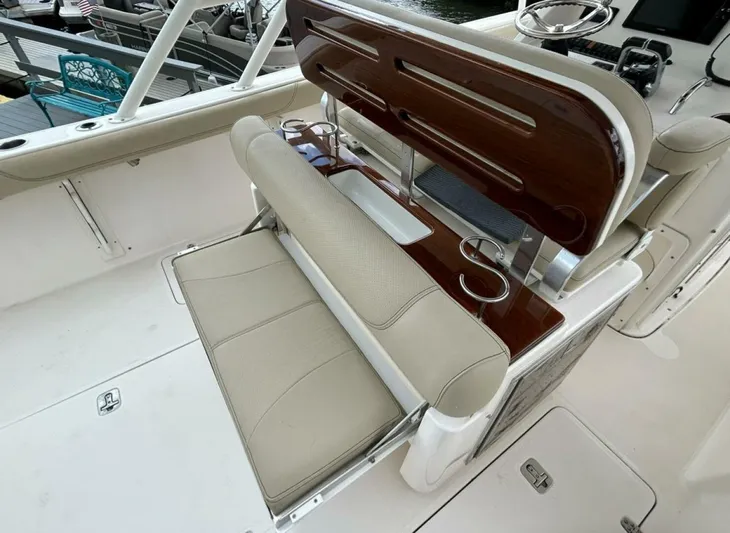  Yacht Photos Pics 2017 Pursuit S 280 Sport - Image 27