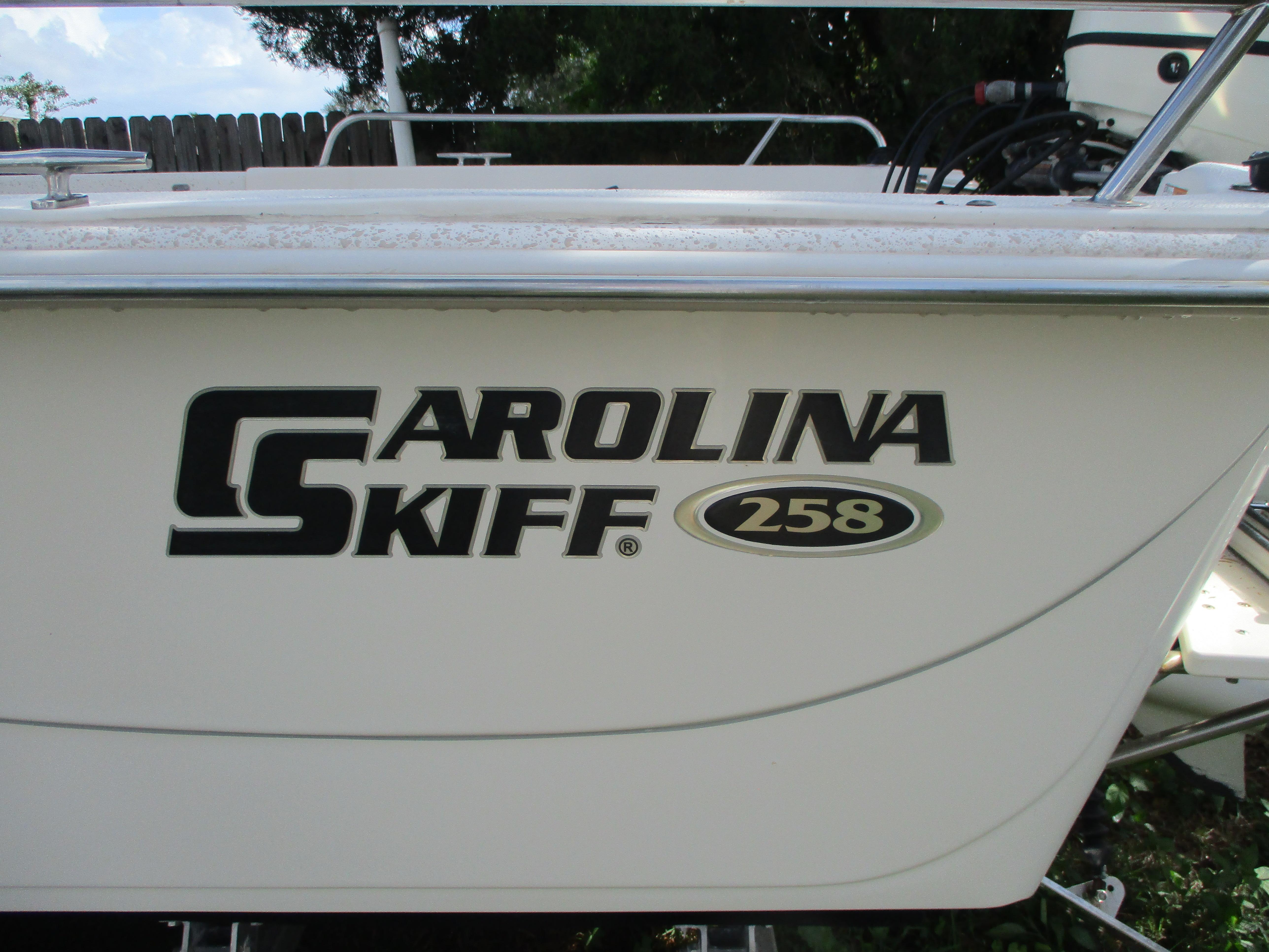 Carolina Skiff DLV 258 - Florida Sportsman