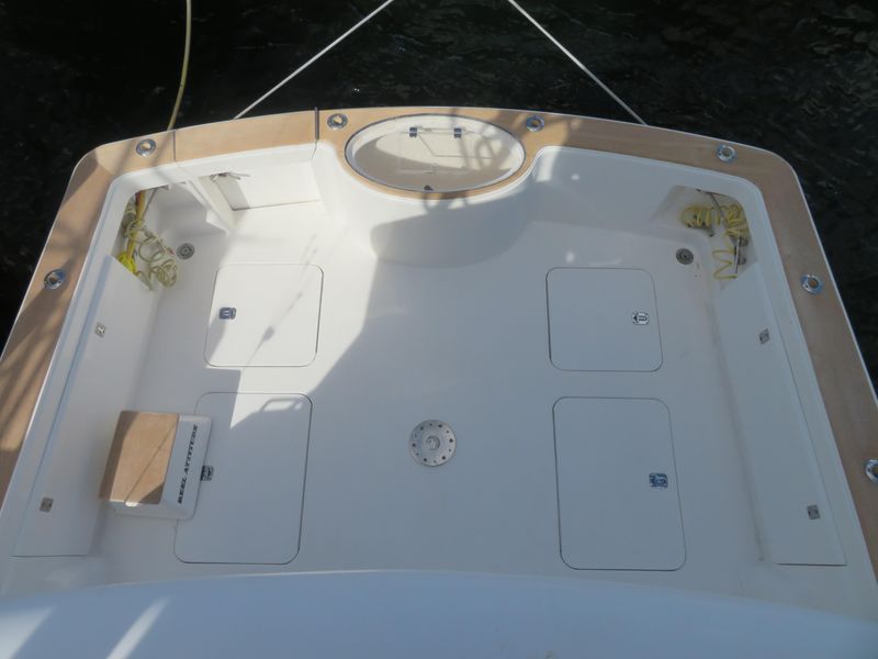 2005 Ocean Yachts Convertible