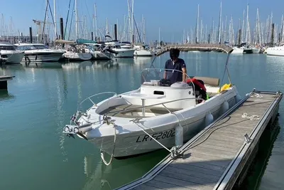 2014 B2 Marine CAP FERRET 652 OPEN