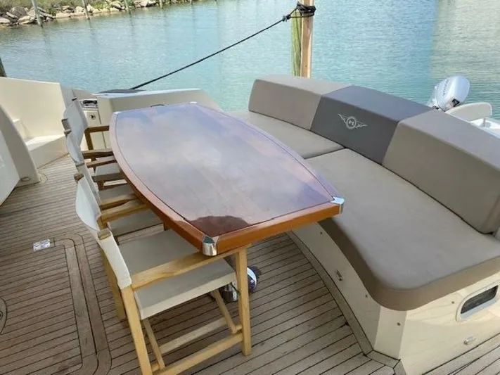 7th Heaven Yacht Photos Pics 2014 Marquis 63 Sport Yacht - Image 19