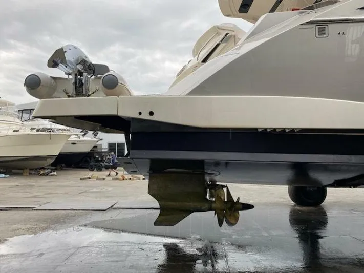 7th Heaven Yacht Photos Pics 2014 Marquis 63 Sport Yacht - Image 6