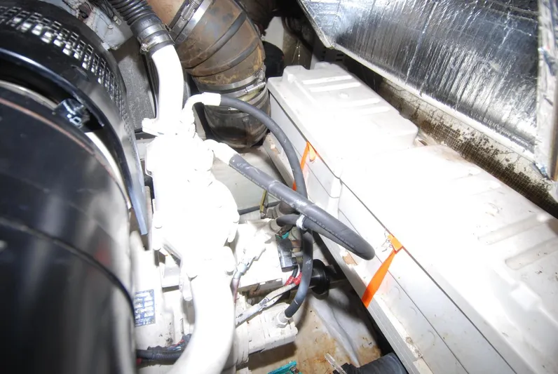 Escape Plan Yacht Photos Pics 2002 Carver 564 Cockpit - Image 56