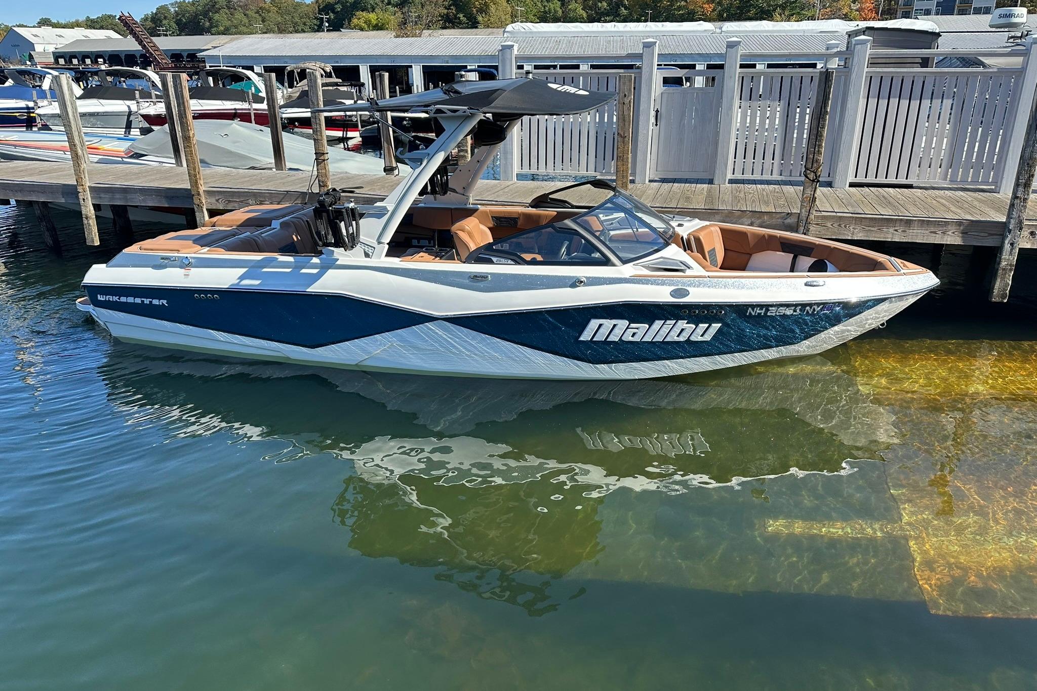 Malibu Wakesetter 25 LSV