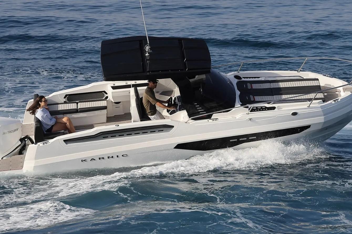 2026 Karnic R8 HARD TOP