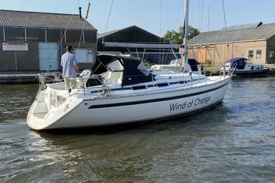 1997 Bavaria 35-3 Holiday